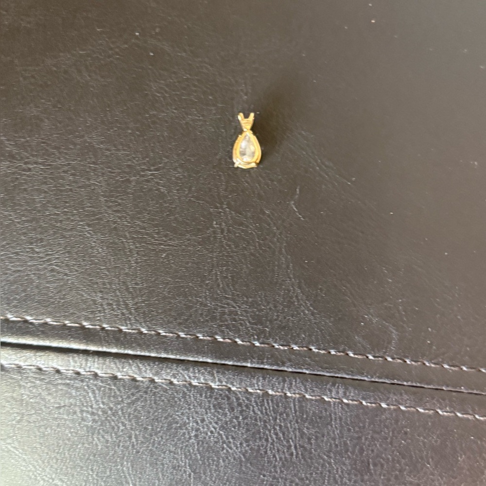 Chic Gold and Silver Teardrop Pendant